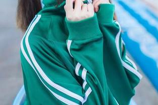 绮太郎展示高跟鞋的另一面，cos和图包刚刚好