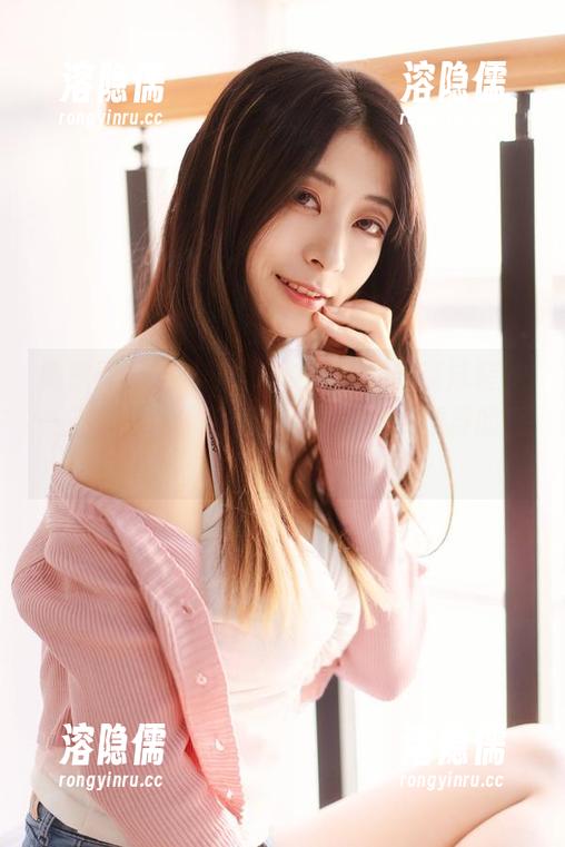 微密圈 - 当羊小雪juvia遇见浅蓝泳装——舰长图包原图里生动演绎水中漂浮的哲学。