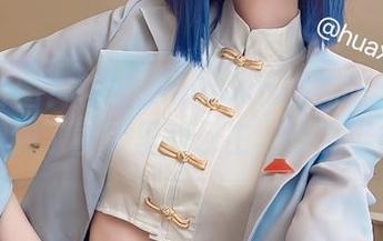 免费套图？花兮_honoka的礼服好像让我想到了童话里的公主，愣了半天。