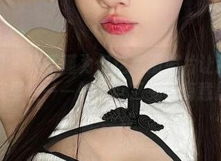 微密圈 – 搞不懂为何这高清照片让我想到了裤里丝——轩子巨二兔真有意思。
