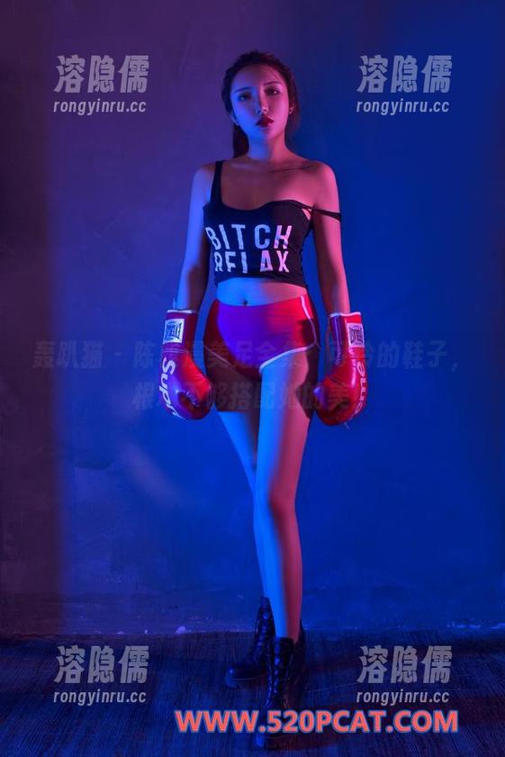 轰趴猫-陈雅漫 轰趴猫 - 陈雅漫美足全集:可怜的鞋子,根本不够搭配她的美!