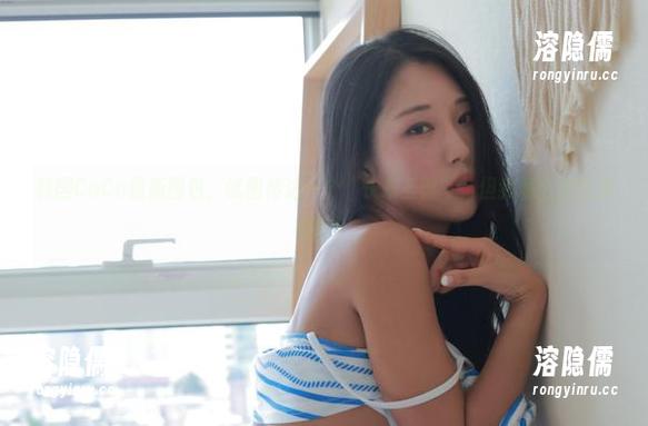 韩国CoCo最新图包，试图传达一个“快乐圣诞”，但我怎么又在想别的？