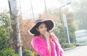 魅妍社 – 注意！闵妮Mily的婚纱全集已经就绪，赶紧下载点看看吧。