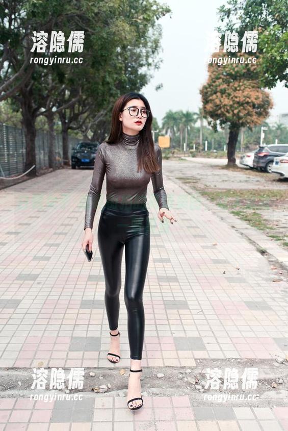 白裙女子-魔镜街拍的高清美图，让人常常一瞥再瞥