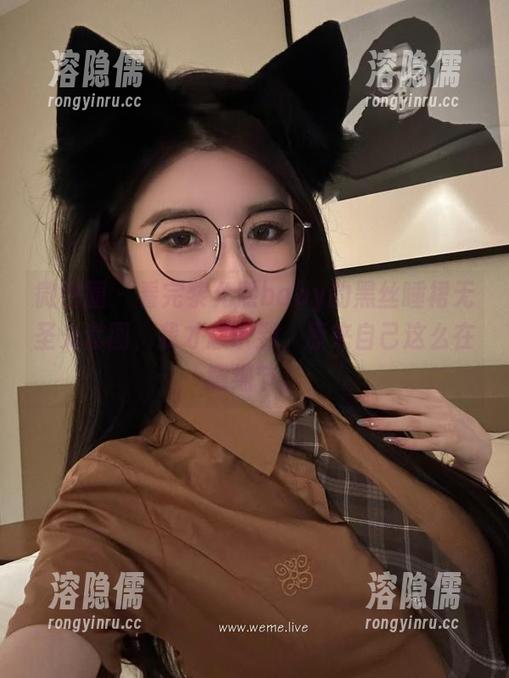 黎允熙baby 微密圈 - 看完黎允熙baby的黑丝睡裙无圣光套图,我才意识到,原来自己这么在意细节。
